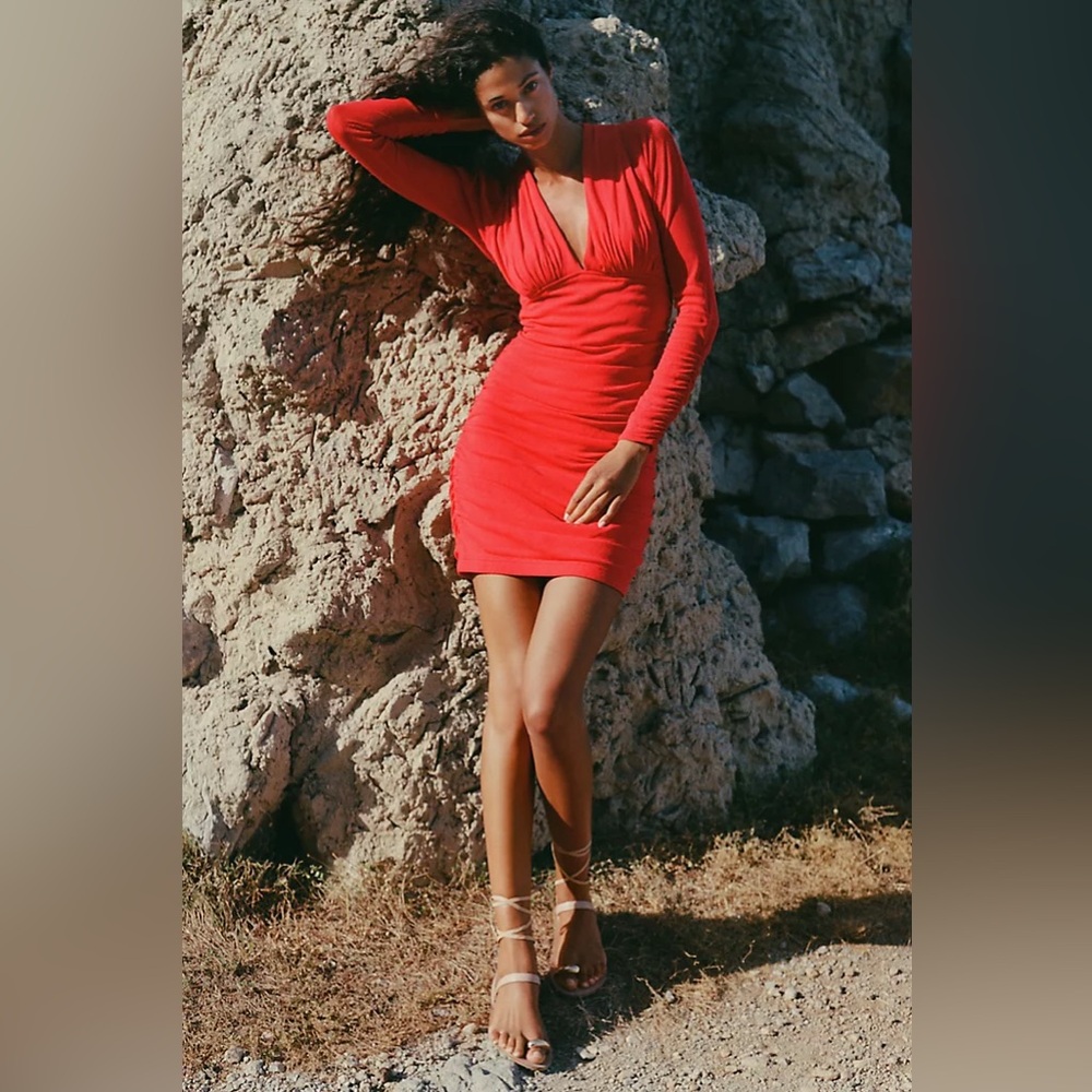NWT BY ANTHROPOLOGIE V-NECK RUCHED MESH MIDI DRESS True Red